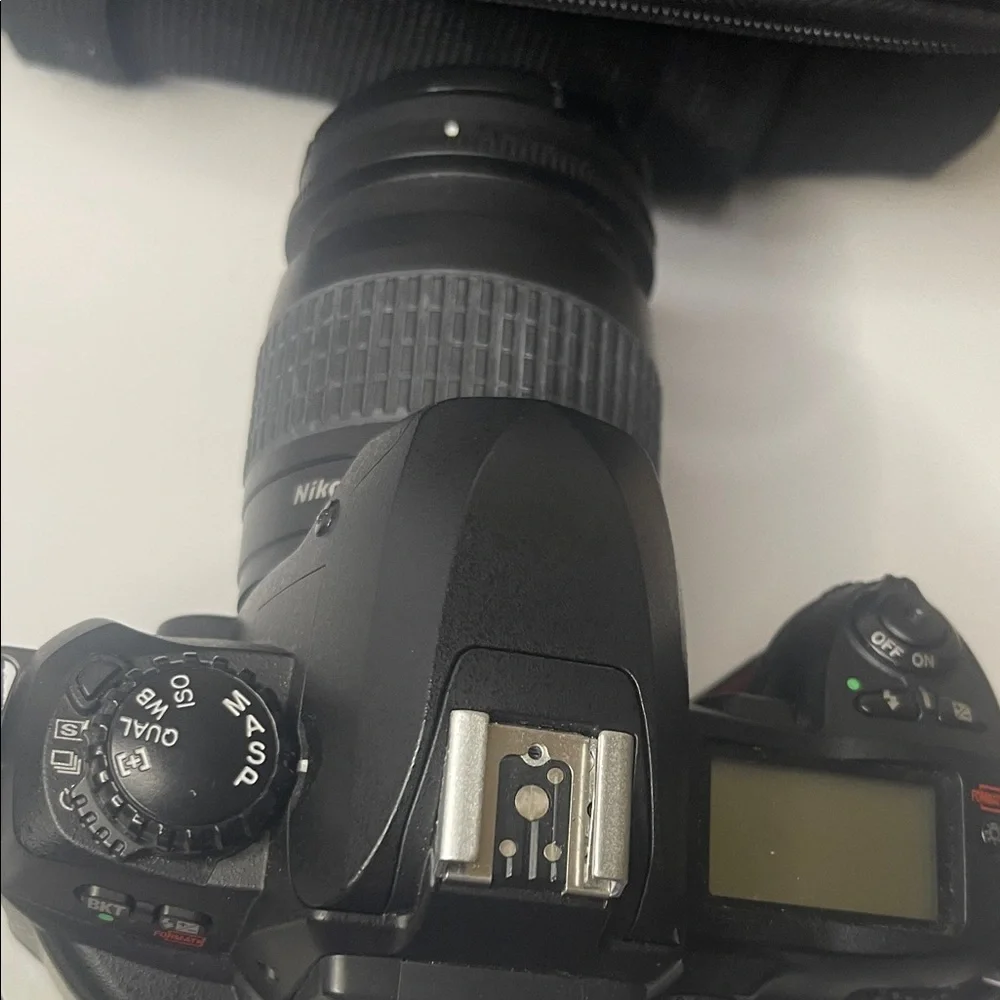 Nikon‎ D100 Digital Camera with Black Accessories Kit